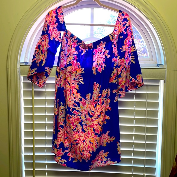 Lilly Pulitzer off the shoulder dress - Picture 2 of 4